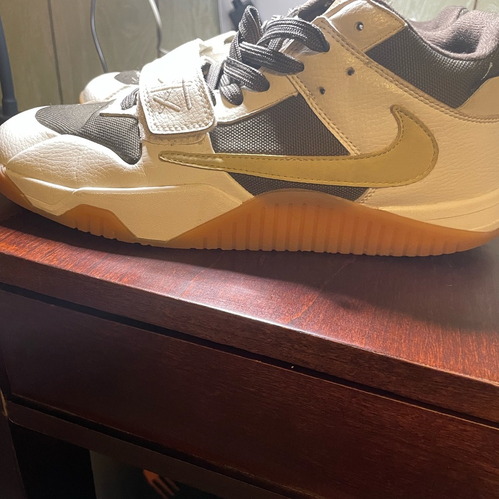 Travis Scott x Jordan Jumpman Jack TR - Picture 2 of 5
